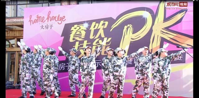 组装机械警暴龙